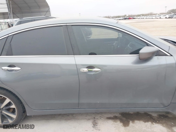 2016 Nissan Altima 2.5 SL with VIN 1N4AL3AP4GC160681, listed as a IAAI auction lot 41533393 with 138,375 mi miles. Bid and sale history available at carsss.com. Image 13.
