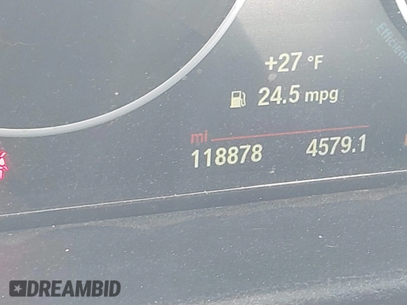 2015 BMW 3 Series 328i xDrive with VIN WBA3B5G55FNS12116, listed as a IAAI auction lot 41393965 with 118,878 mi miles. Bid and sale history available at carsss.com. Image 16.