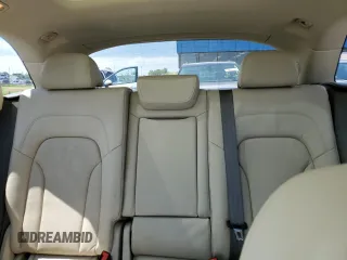2015 Audi Q5 z VIN WA1VMBFP1FA111714, wystawiony jako Copart lot #63191874 z przebiegiem 62 594 mil mil oraz Szkoda całkowita • Salvage title. Historia ofert i sprzedaży dostępna na DreamBid. Obrazek 10.
