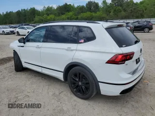 2022 Volkswagen Tiguan SE R-Line Black z VIN 3VVCB7AX0NM105476, wystawiony jako Copart lot #53436795 z przebiegiem 41 208 mil mil oraz Szkoda całkowita • Salvage title. Historia ofert i sprzedaży dostępna na DreamBid. Obrazek 2.