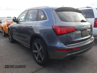 2015 Audi Q5 Premium Plus with VIN WA1DGAFP1FA085242, listed as a Copart auction lot 45513015 with 135,482 mi miles and Clean Title. Bid and sale history available at carsss.com. Image 2.