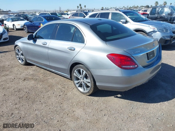 2015 Mercedes-Benz C-Class C 300 with VIN 55SWF4JB7FU049897, listed as a IAAI auction lot 41795671 with 137,194 mi miles. Bid and sale history available at carsss.com. Image 3.