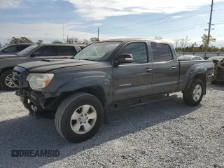 2014 Toyota Tacoma PreRunner with VIN 3TMKU4HN4EM040297, listed as a Copart auction lot 86418894 with 111,626 mi miles and Salvage title. Bid and sale history available at DreamBid. Image 1.