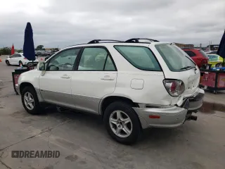 2002 Lexus RX 300 with VIN JTJHF10U720255271, listed as a Copart auction lot 70510154 with 249,063 mi miles and Salvage Title. Bid and sale history available at carsss.com. Image 2.