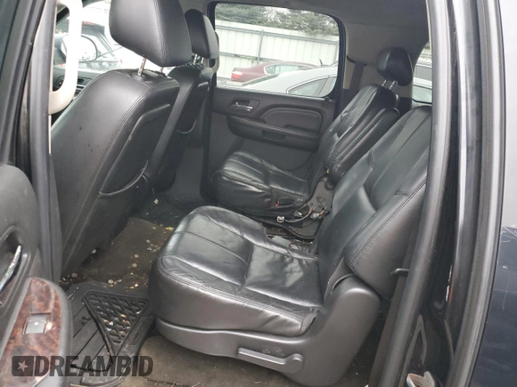 2008 GMC Yukon XL z VIN 1GKFK66858J167629, wystawiony jako Copart lot #50407075 z przebiegiem 182 832 mil mil oraz Szkoda całkowita • Salvage title. Historia ofert i sprzedaży dostępna na DreamBid. Obrazek 11.