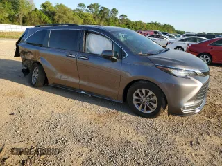 2022 Toyota Sienna XLE with VIN 5TDYRKEC6NS090587, listed as a Copart auction lot 51819805 with Not Provided miles and Salvage Title. Bid and sale history available at DreamBid. Image 4.