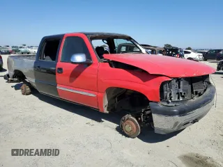 2002 GMC Sierra 1500HD SLE z VIN 1GTGK13U52F205875, wystawiony jako Copart lot #73240284 z przebiegiem Nie podano mil oraz Szkody całkowita. Historia ofert i sprzedaży dostępna na DreamBid. Obrazek 4.