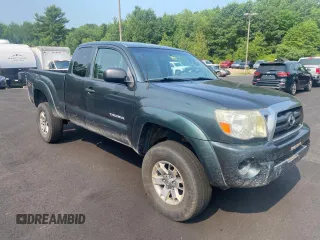 2009 Toyota Tacoma with VIN 5TEUX42N69Z667598, listed as a Copart auction lot 63767575 with 240,479 mi miles and Clean title. Bid and sale history available at DreamBid. Image 1.