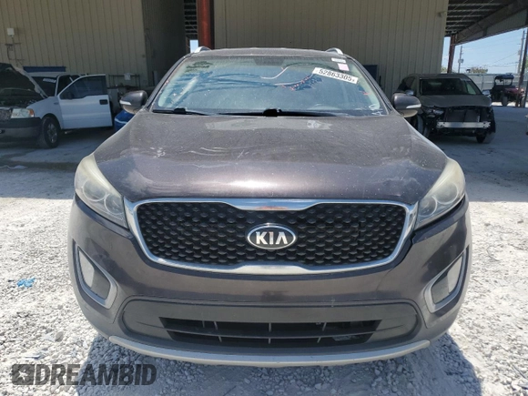 2017 Kia Sorento EX with VIN 5XYPHDA5XHG302099, listed as a Copart auction lot 52863305 with 183,836 mi miles and Clean Title. Bid and sale history available at DreamBid. Image 5.
