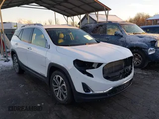 2021 GMC Terrain SLT z VIN 3GKALPEV5ML325040, wystawiony jako IAAI lot #41380105 z przebiegiem 97 776 mil mil oraz . Historia ofert i sprzedaży dostępna na DreamBid. Obrazek 1.