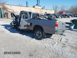 2000 Toyota Tundra SR5 with VIN 5TBRT3411YS096337, listed as a IAAI auction lot 41702651 with Not Provided miles and . Bid and sale history available at carsss.com. Image 3.