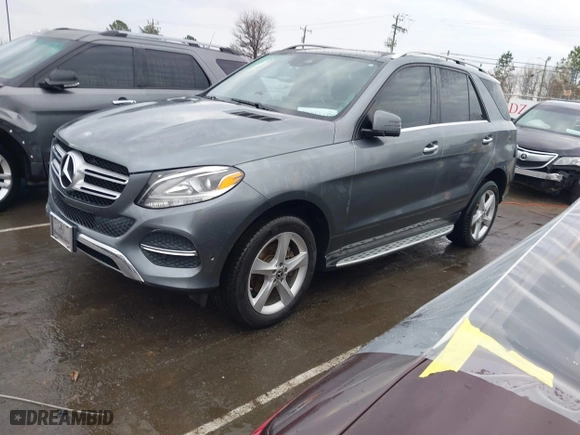 2017 Mercedes-Benz GLE with VIN 4JGDA5HB9HA992609, listed as a IAAI auction lot 41724638 with 205,921 mi miles. Bid and sale history available at carsss.com. Image 17.