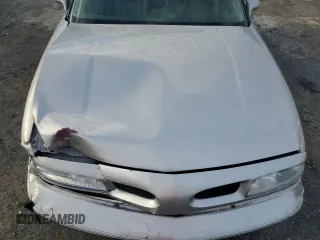1997 Oldsmobile LSS z VIN 1G3HY52K9V4823565, wystawiony jako Copart lot #73965744 z przebiegiem 74 973 mil mil oraz Szkody całkowita. Historia ofert i sprzedaży dostępna na DreamBid. Obrazek 11.