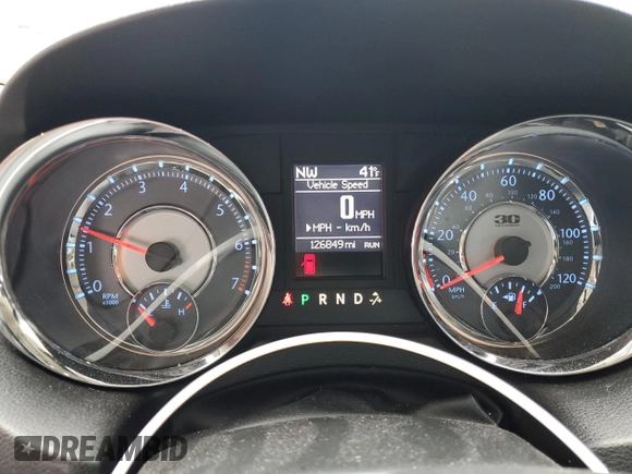 2014 Chrysler Town & Country Touring L 30th Anniversary with VIN 2C4RC1CG5ER424672, listed as a Copart auction lot 52248845 with 126,849 mi miles and Salvage title. Bid and sale history available at DreamBid. Image 9.