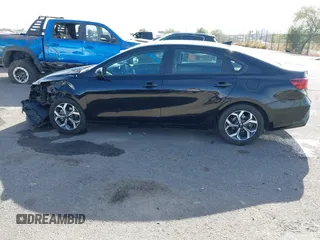 2021 Kia Forte LXS with VIN 3KPF24AD1ME335813, listed as a IAAI auction lot 41062537 with 111,491 mi miles. Bid and sale history available at carsss.com. Image 15.