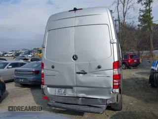 2016 Mercedes-Benz Sprinter Cargo with VIN WD3PE7DD0GP204413, listed as a IAAI auction lot 41503035 with 184,000 mi miles. Bid and sale history available at carsss.com. Image 16.