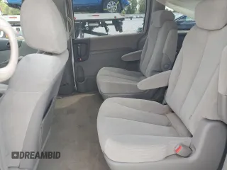 2006 Kia Sedona LX with VIN KNDMB233666057581, listed as a Copart auction lot 71027674 with 206,556 mi miles and Salvage Title. Bid and sale history available at carsss.com. Image 12.