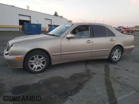 2001 Mercedes-Benz E-Class with VIN WDBJF70J31B293515, listed as a Copart auction lot 79318294 with 0 mi miles and Salvage Title. Bid and sale history available at carsss.com. Image 1.