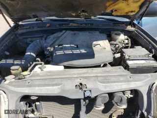 2004 Toyota 4Runner SR5 with VIN JTEZU14R640034147, listed as a Copart auction lot 50037915 with 221,105 mi miles and Salvage Title. Bid and sale history available at carsss.com. Image 13.