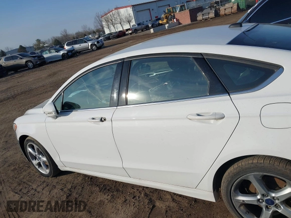 2016 Ford Fusion SE with VIN 3FA6P0T96GR251363, listed as a IAAI auction lot 41714959 with 144,118 mi miles. Bid and sale history available at carsss.com. Image 14.