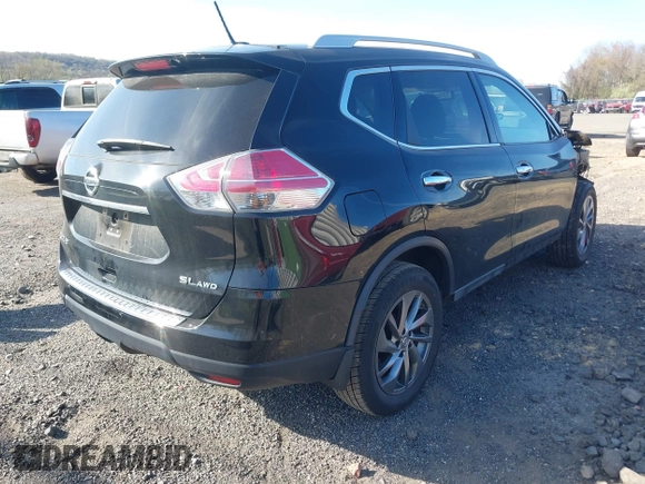 2015 Nissan Rogue SV z VIN 5N1AT2MV5FC909139, wystawiony jako IAAI lot #42085769 z przebiegiem 94 030 mil mil oraz . Historia ofert i sprzedaży dostępna na DreamBid. Obrazek 4.