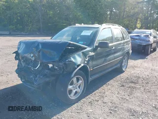 2000 BMW X5 with VIN WBAFB334XYLH02115, listed as a IAAI auction lot 39413915 with 1 mi miles. Bid and sale history available at carsss.com. Image 2.