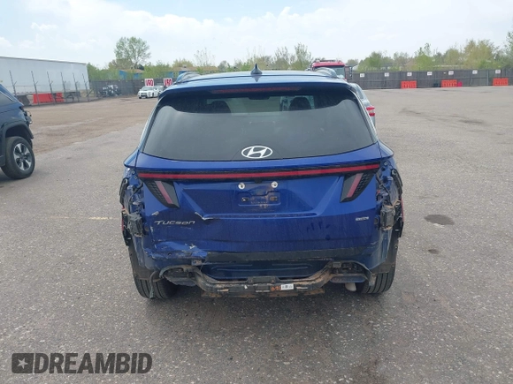 2024 Hyundai Tucson Limited with VIN 5NMJECDE0RH358175, listed as a IAAI auction lot 42100372 with 28,231 mi miles. Bid and sale history available at carsss.com. Image 16.