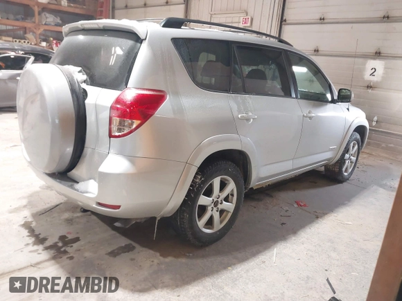 2008 Toyota RAV4 Sport z VIN JTMZK32V286010730, wystawiony jako IAAI lot #41564097 z przebiegiem 250 771 mil mil oraz . Historia ofert i sprzedaży dostępna na DreamBid. Obrazek 4.