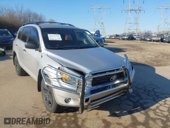 2008 Toyota RAV4 with VIN JTMBD33V386069733, listed as a IAAI auction lot 41623316 with 111,900 mi miles. Bid and sale history available at carsss.com. Image 6.