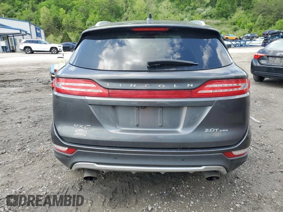 2017 Lincoln MKC Reserve с VIN 5LMCJ3D95HUL62861, выставлен на аукционе Copart как лот 55234305 с пробегом 138 663 миль миль и Списание • Salvage title. История ставок и продаж доступна на DreamBid. Изображение 6.