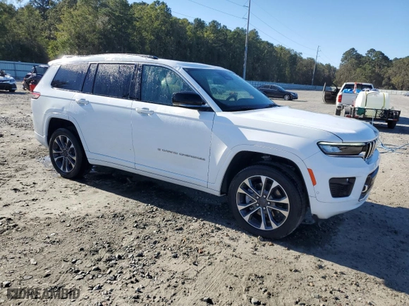 2023 Jeep Grand Cherokee L Overland with VIN 1C4RJKDG6P8762946, listed as a Copart auction lot 75748174 with 13,171 mi miles and Salvage Title. Bid and sale history available at carsss.com. Image 4.
