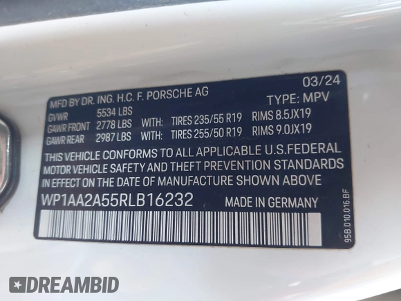 2024 Porsche Macan with VIN WP1AA2A55RLB16232, listed as a IAAI auction lot 42617348 with Not provided miles and . Bid and sale history available at DreamBid. Image 9.