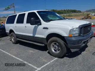 2001 Ford Excursion XLT with VIN 1FMSU41F81ED57806, listed as a IAAI auction lot 42016944 with 265,643 mi miles and . Bid and sale history available at DreamBid. Image 1.
