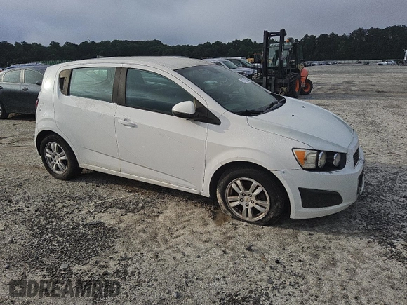 2012 Chevrolet Sonic LS z VIN 1G1JA6SH8C4108007, wystawiony jako Copart lot #58309035 z przebiegiem 147 249 mil mil oraz Czysty tytuł • Clean title. Historia ofert i sprzedaży dostępna na DreamBid. Obrazek 4.