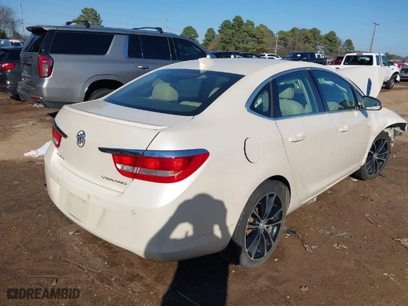 2016 Buick Verano Sport Touring with VIN 1G4PW5SK4G4138017, listed as a IAAI auction lot 41229845 with 86,049 mi miles. Bid and sale history available at carsss.com. Image 4.