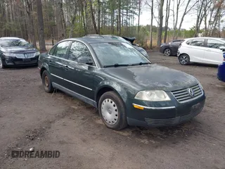 2004 Volkswagen Passat GL z VIN WVWMD63B14P330748, wystawiony jako IAAI lot #41936308 z przebiegiem 161 235 mil mil oraz . Historia ofert i sprzedaży dostępna na DreamBid. Obrazek 1.