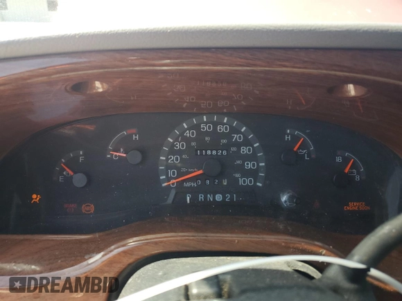 2000 Ford Econoline Cargo Recreational with VIN 1FDRE14W3YHC01283, listed as a Copart auction lot 52724845 with 118,826 mi miles and Clean Title. Bid and sale history available at DreamBid. Image 9.