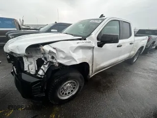 2021 Chevrolet Silverado 1500 Work Truck with VIN 1GCRYAEH0MZ440922, listed as a Copart auction lot 45353735 with 101,153 mi miles and Salvage Title. Bid and sale history available at DreamBid. Image 1.