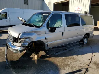 2002 Ford Econoline Passenger XL with VIN 1FMRE11LX2HB04681, listed as a Copart auction lot 60885454 with 114,665 mi miles and Salvage title. Bid and sale history available at DreamBid. Image 1.
