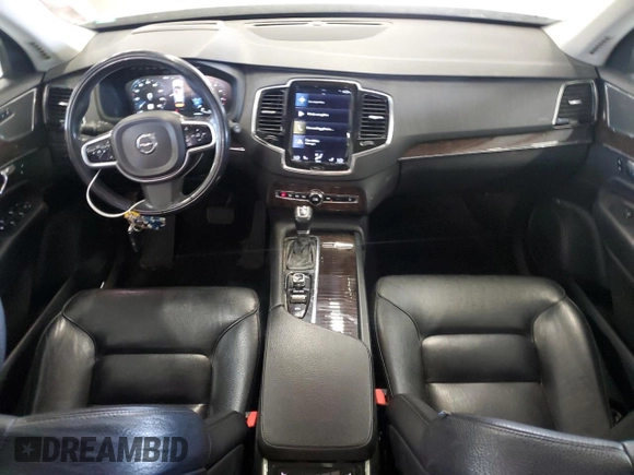 2016 Volvo XC90 T6 Momentum z VIN YV4A22PK6G1026881, wystawiony jako Copart lot #55110085 z przebiegiem 161 076 mil mil oraz Szkoda całkowita • Salvage title. Historia ofert i sprzedaży dostępna na DreamBid. Obrazek 8.
