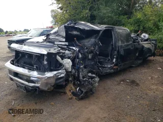 2018 Chevrolet Silverado 3500HD LT z VIN 1GC4KZCY6JF259575, wystawiony jako Copart lot #63304095 z przebiegiem Nie podano mil oraz Szkoda całkowita • Salvage title. Historia ofert i sprzedaży dostępna na DreamBid. Obrazek 1.