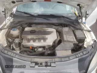 2010 Audi TTS z VIN TRUK1AFK8A1021653, wystawiony jako Copart lot #65677094 z przebiegiem 170 461 mil mil oraz Szkody całkowita. Historia ofert i sprzedaży dostępna na DreamBid. Obrazek 11.
