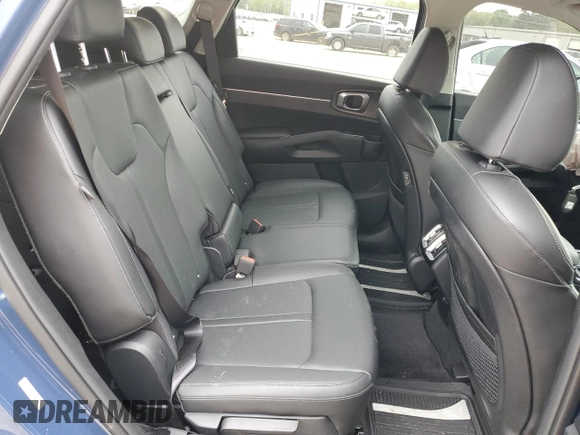 2025 Kia Sorento S z VIN 5XYRL4JC4SG336391, wystawiony jako Copart lot #51675715 z przebiegiem 6 021 mil mil oraz Szkoda całkowita • Salvage title. Historia ofert i sprzedaży dostępna na DreamBid. Obrazek 12.
