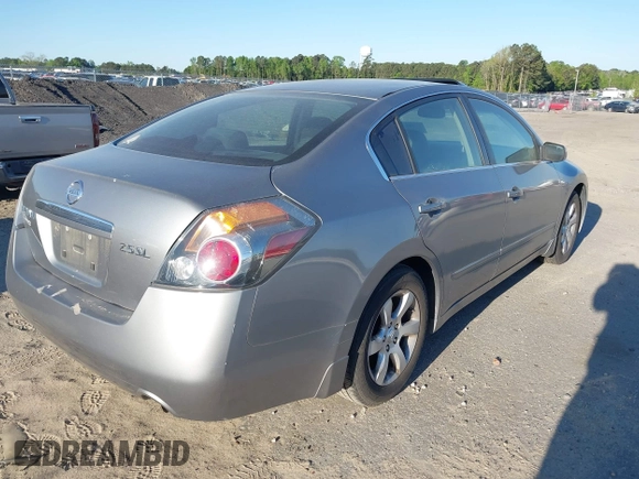 2007 Nissan Altima 2.5 S with VIN 1N4AL21E27N423263, listed as a IAAI auction lot 42049782 with 163,945 mi miles. Bid and sale history available at carsss.com. Image 4.