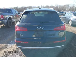 2019 Audi Q5 Premium with VIN WA1ANAFY7K2043454, listed as a IAAI auction lot 41620464 with 57,516 mi miles. Bid and sale history available at carsss.com. Image 16.