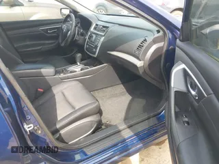 2016 Nissan Altima SR with VIN 1N4AL3AP2GC264800, listed as a IAAI auction lot 41968704 with 141,992 mi miles and . Bid and sale history available at carsss.com. Image 5.