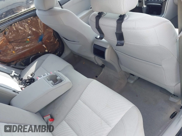 2016 Toyota Camry XLE with VIN 4T4BF1FKXGR521530, listed as a IAAI auction lot 41900074 with 151,251 mi miles and . Bid and sale history available at DreamBid. Image 8.