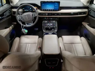 2021 Lincoln Nautilus Reserve with VIN 2LMPJ8KP0MBL18757, listed as a Copart auction lot 43457334 with 25,815 mi miles. Bid and sale history available at carsss.com. Image 8.