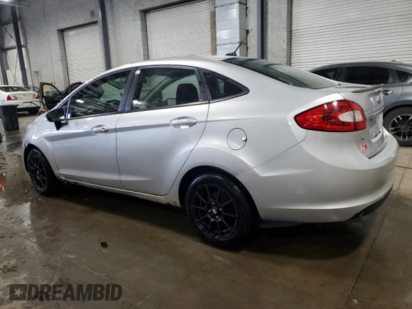 2011 Ford Fiesta SE с VIN 3FADP4BJ8BM116708, выставлен на аукционе Copart как лот 54046465 с пробегом 169 679 миль миль и Списание • Salvage title. История ставок и продаж доступна на DreamBid. Изображение 2.