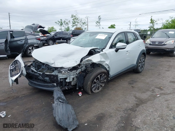 2019 Mazda CX-3 Touring with VIN JM1DKDC7XK0444355, listed as a IAAI auction lot 41932391 with 32,356 mi miles. Bid and sale history available at carsss.com. Image 17.